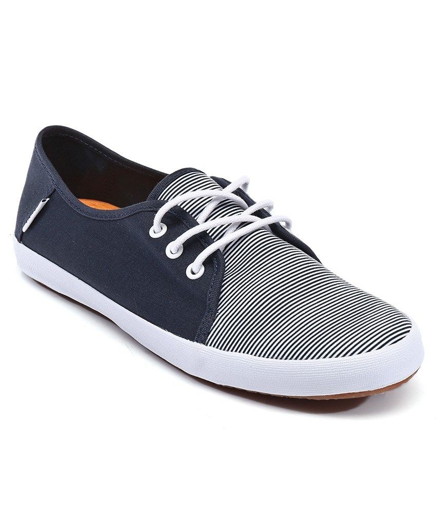 Vans Tazie Slip on Navy Casual Shoes Women Vans Tazie Slip on Navy Casual Shoes Women