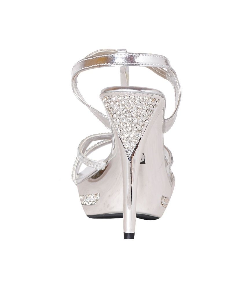 silver heeled sandals size 4