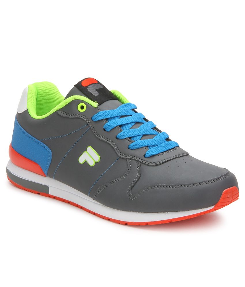 grey fila trainers junior