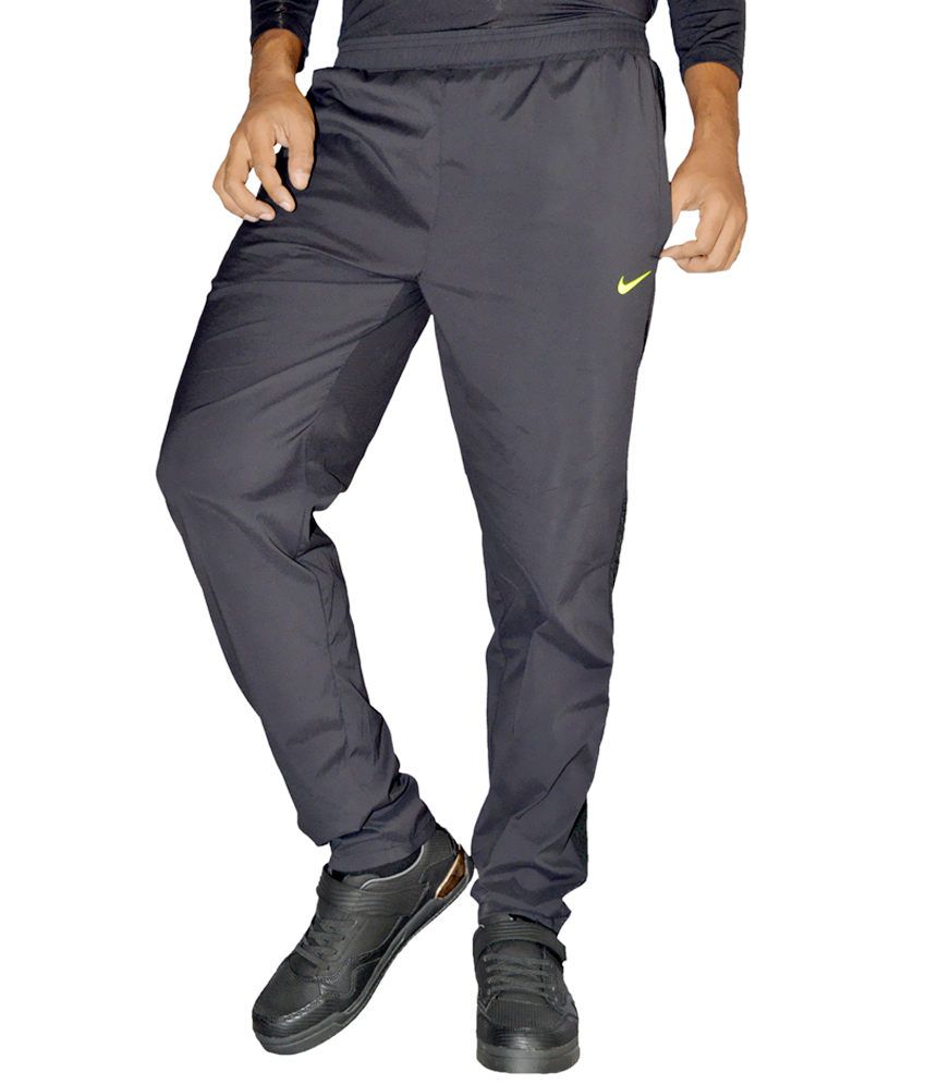 trackpant nike