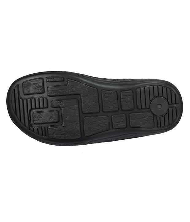 Red Carpet Black Slippers Price in India Buy Red Carpet Black Slippers