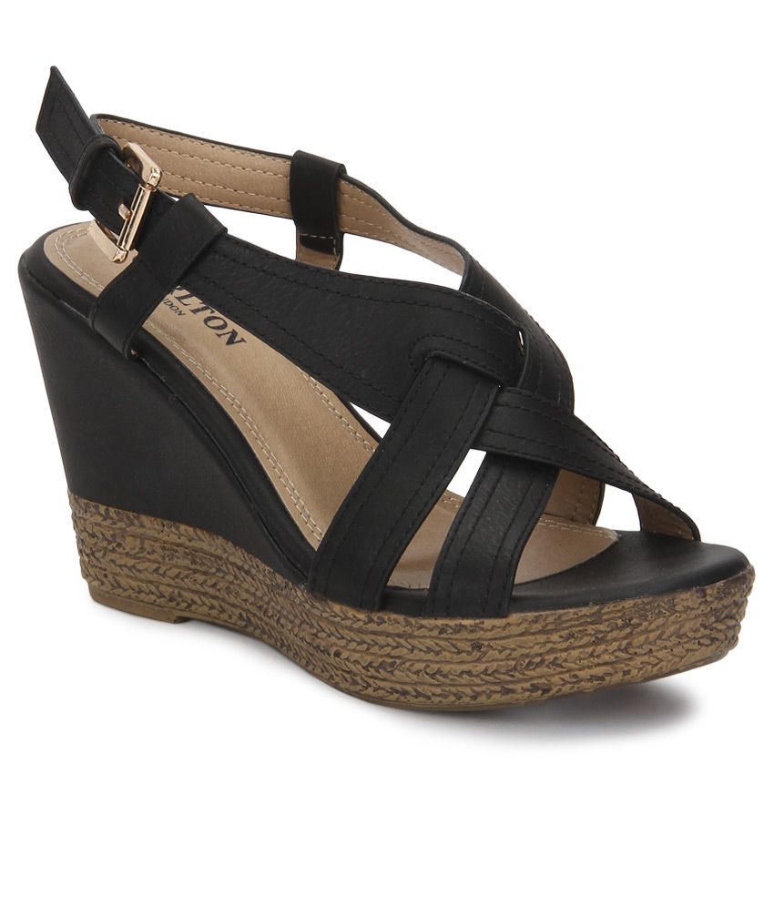 black chilton sandals