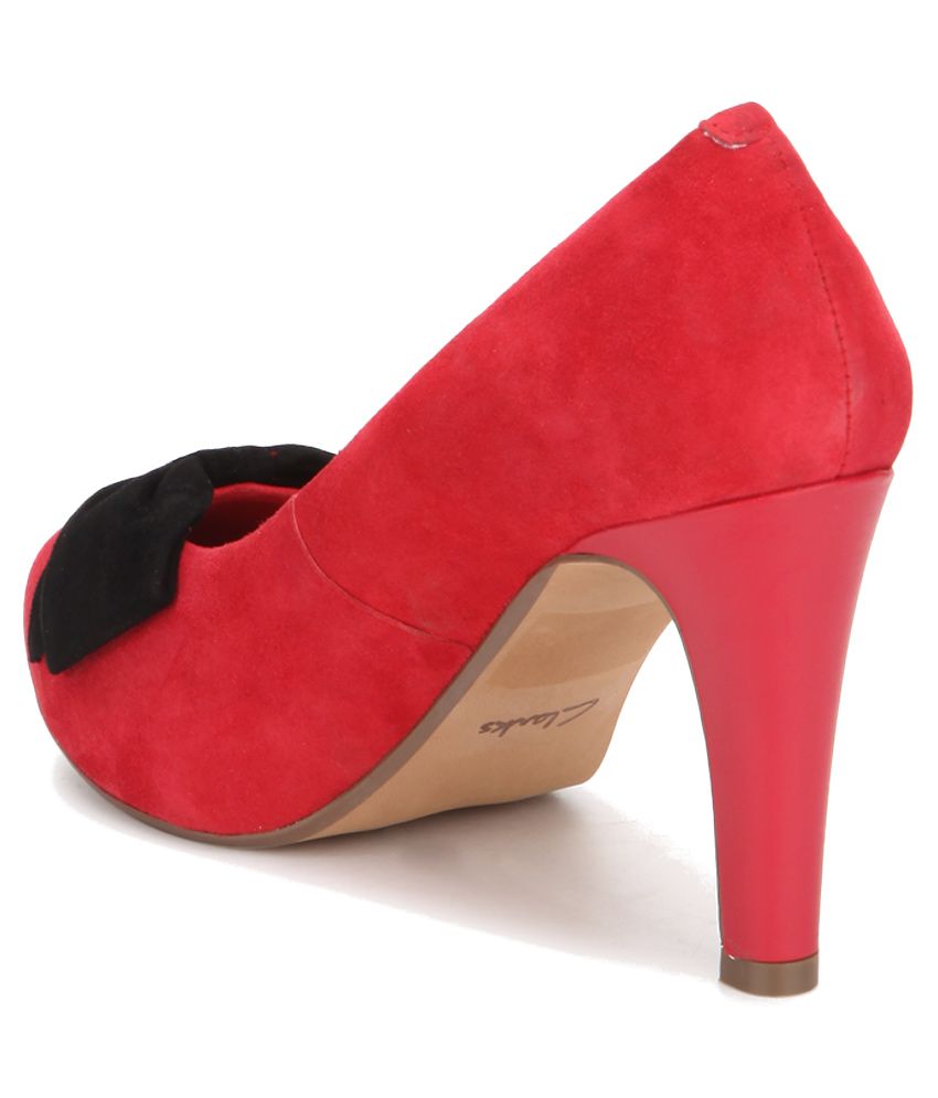 red heels clarks
