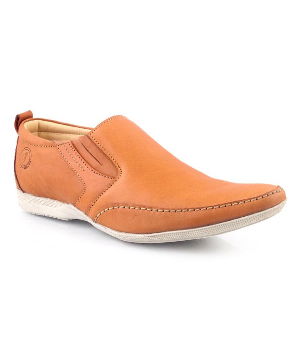 Banish Trendy Tan Slip On Shoes Buy Banish Trendy Tan Slip On Shoes