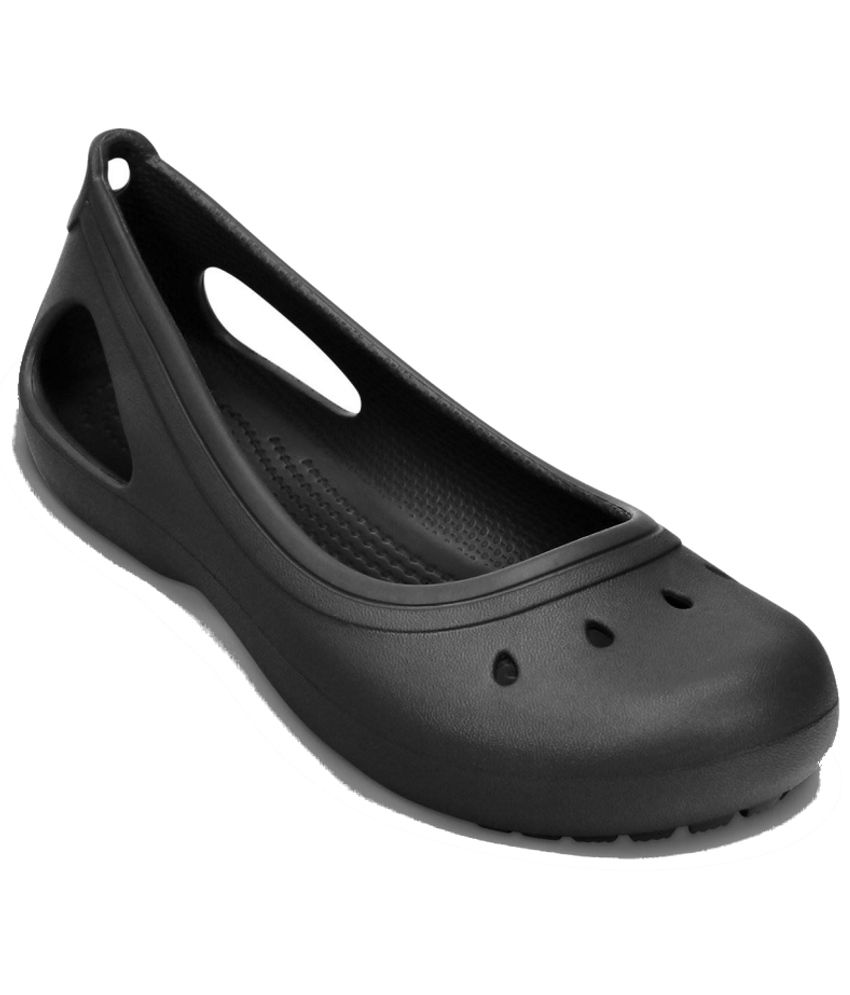 Crocs Relaxed Fit Black Ballerinas For Kids Price in India- Buy Crocs ...