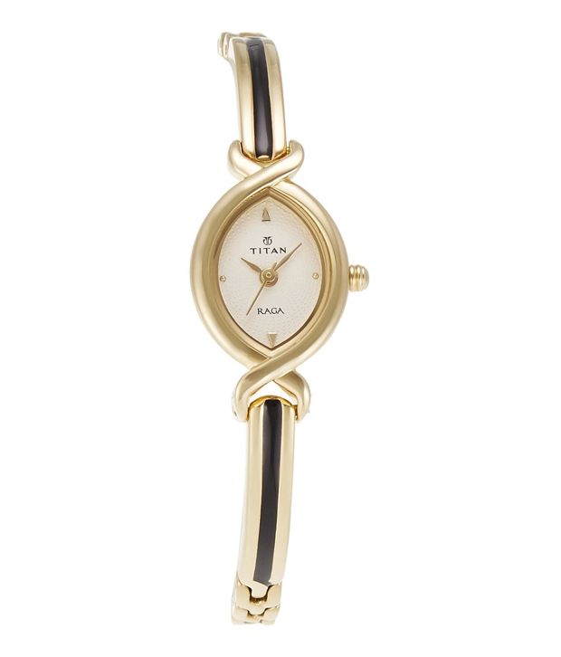 titan raga smart watch