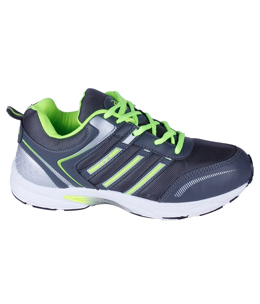 tavera sport shoes price