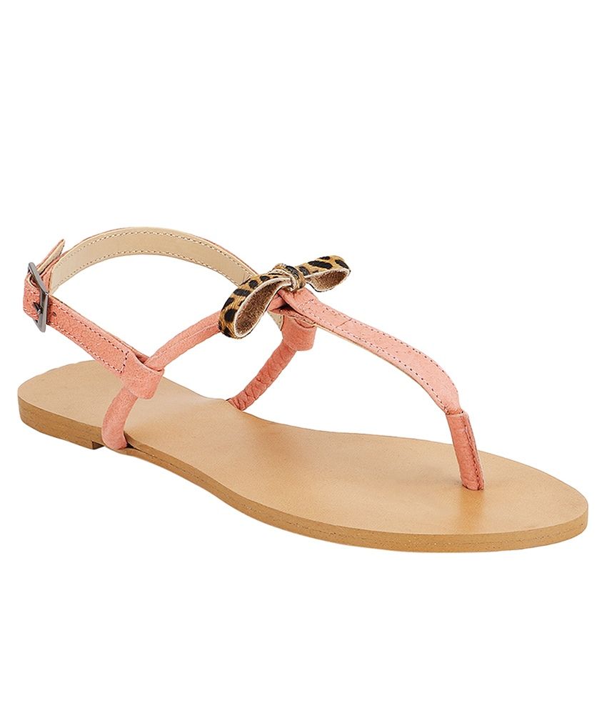 peach sandals flat