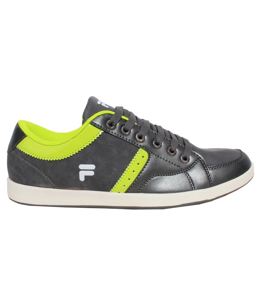 fila black shoes price