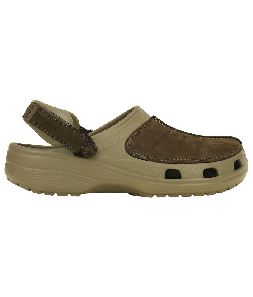 crocs brown sandals