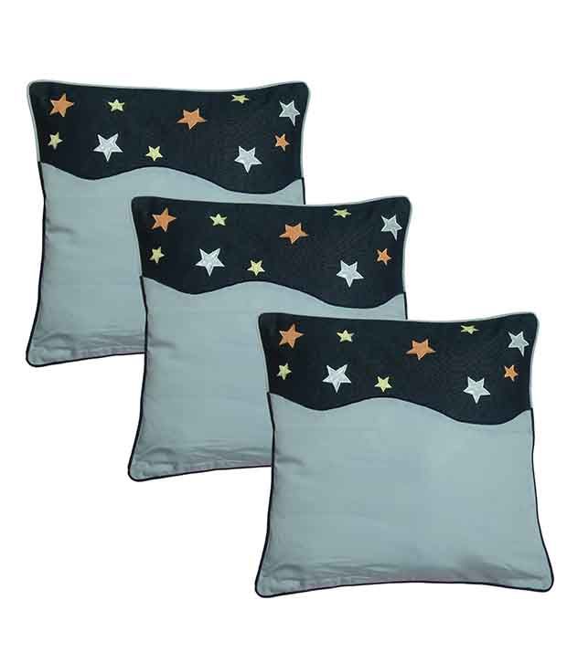     			Hugs'n'Rugs Gray Cotton Cushion Covers - Set Of 3