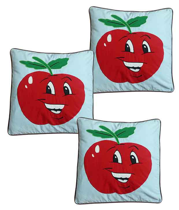     			Hugs'n'Rugs Red Cotton Cushion Covers - Set Of 3