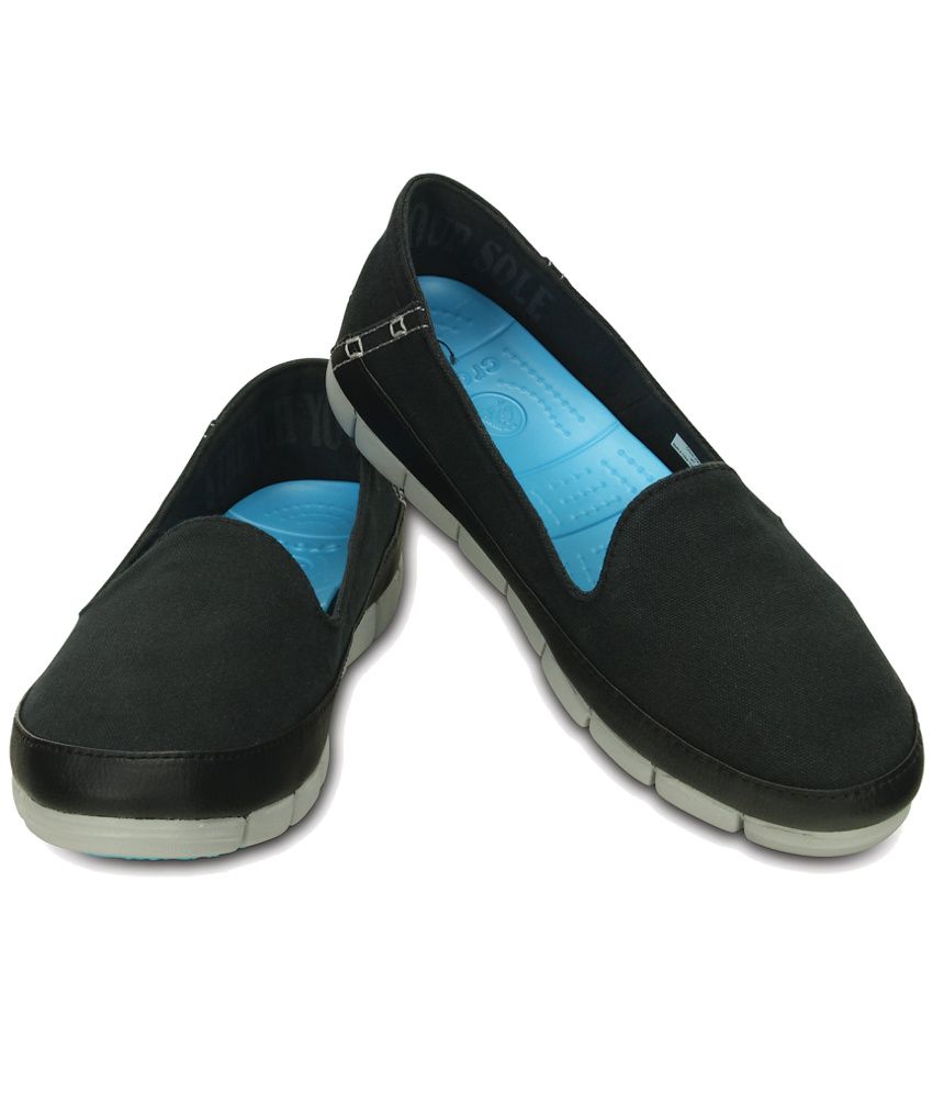 Crocs Black Casual Shoes Relaxed Fit Price in India Buy