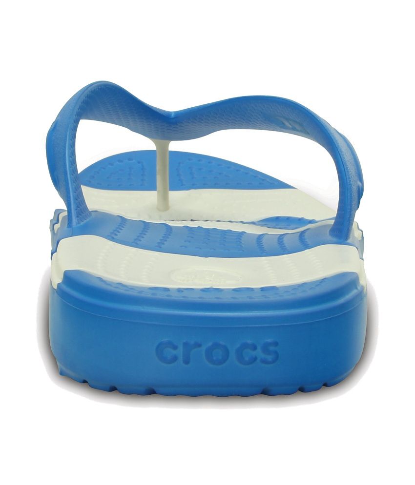 crocs blue flip flops