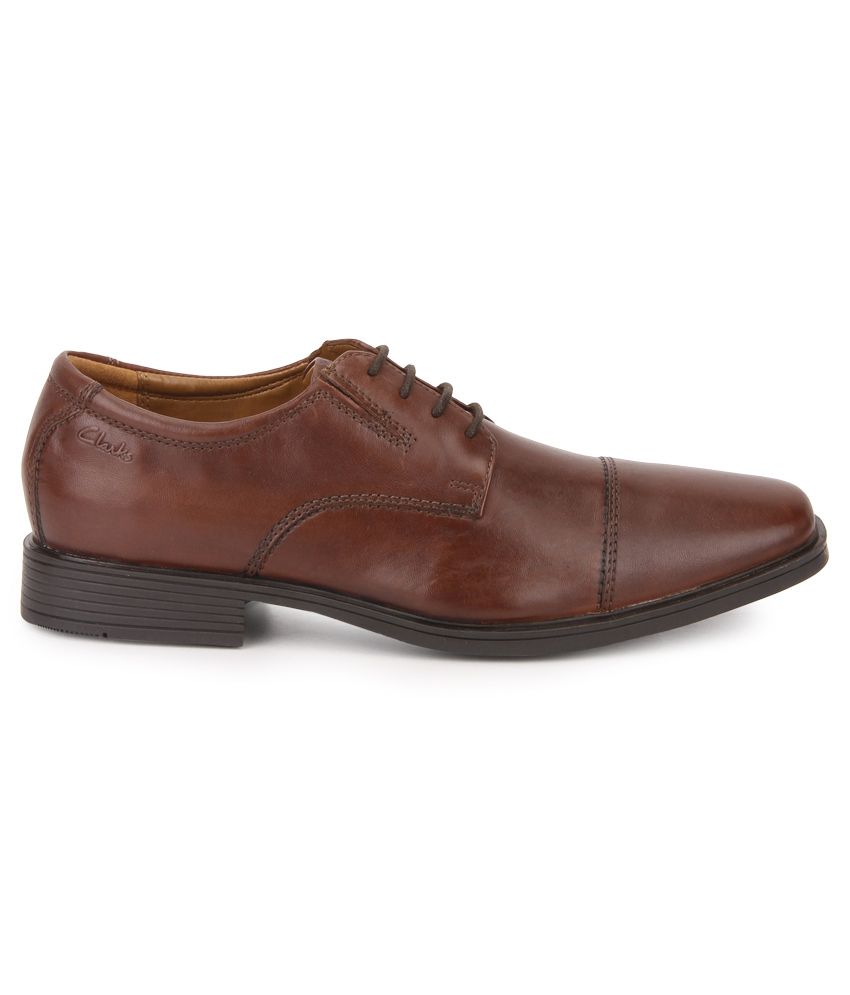 Clarks Tilden Cap Brown Formal Shoes Price in India- Buy Clarks Tilden ...