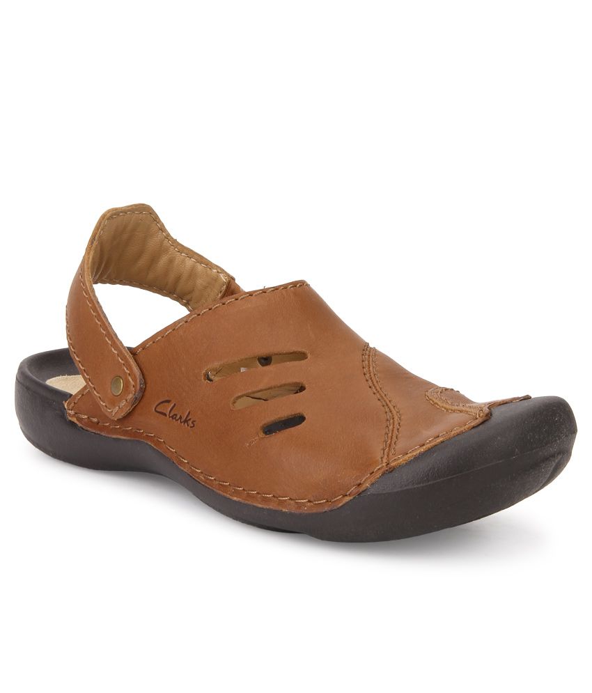 clarks mens leather sandals and floaters