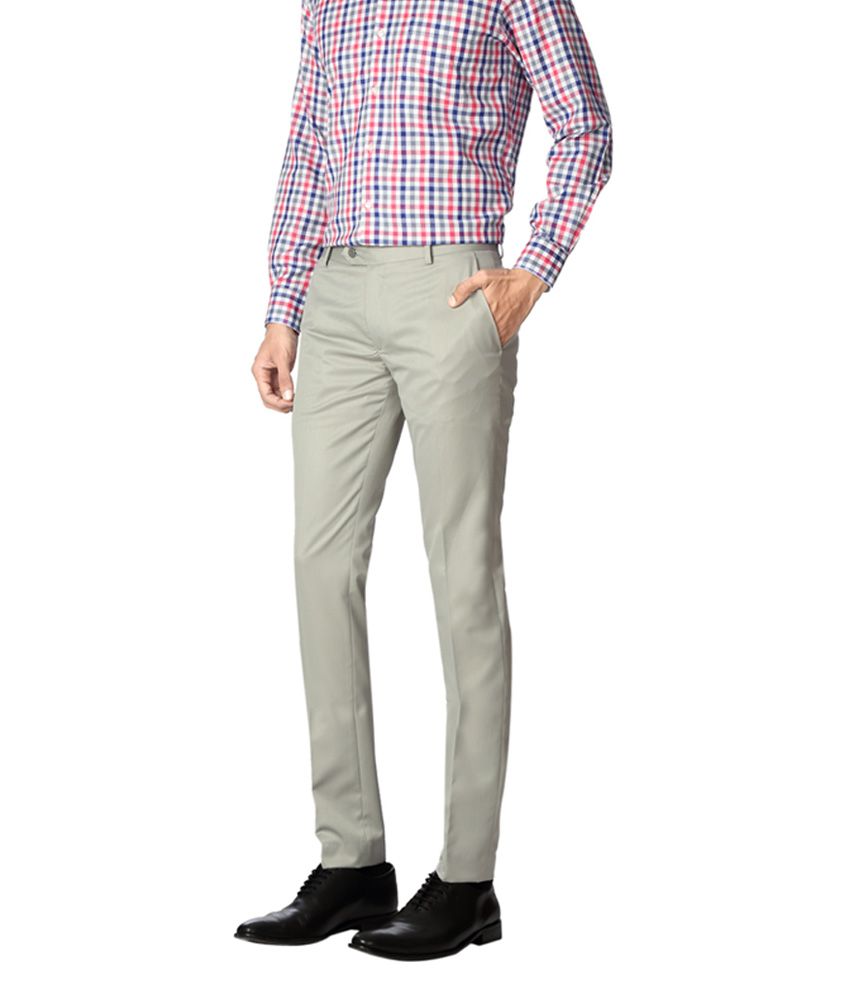 Peter England Off-White Slim Fit Flat 
