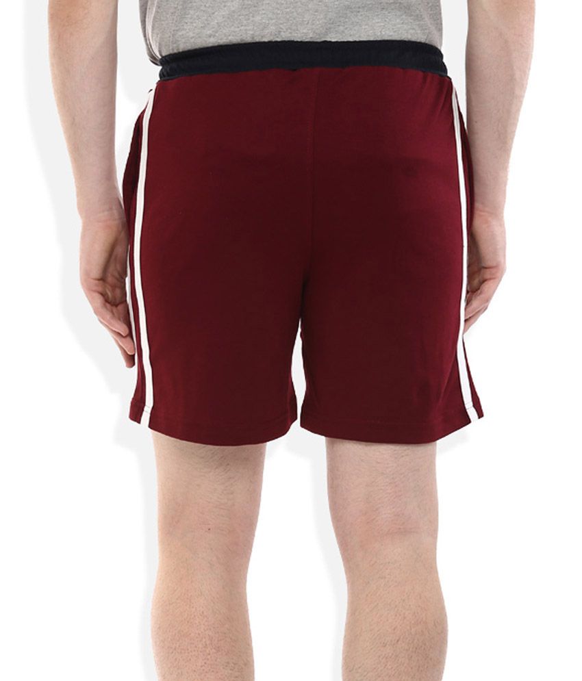 maroon cargo shorts