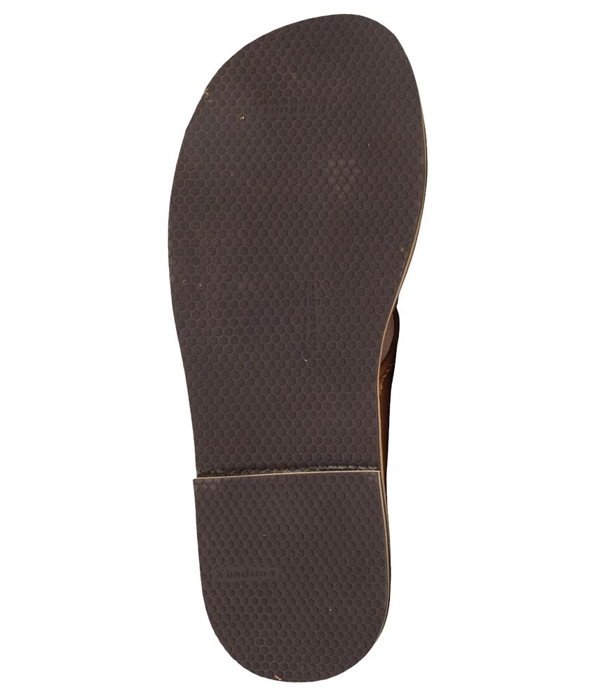 khadims chappal