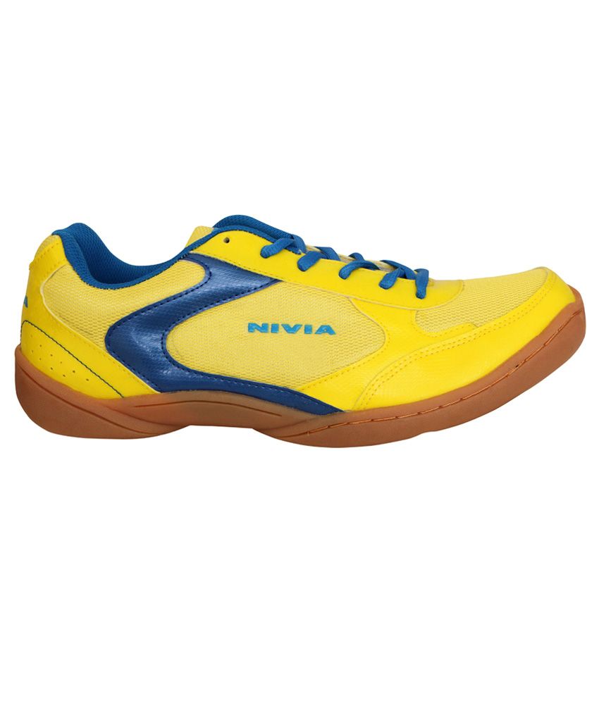 nivia flash shoe