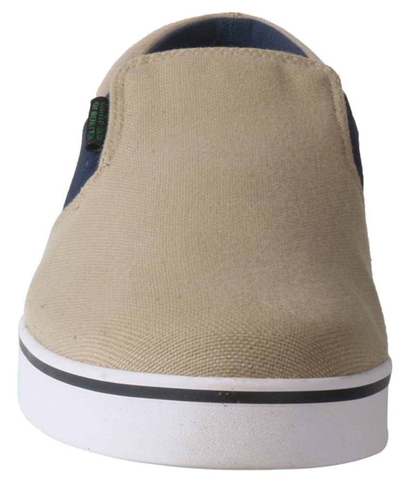 ucb walking shoes