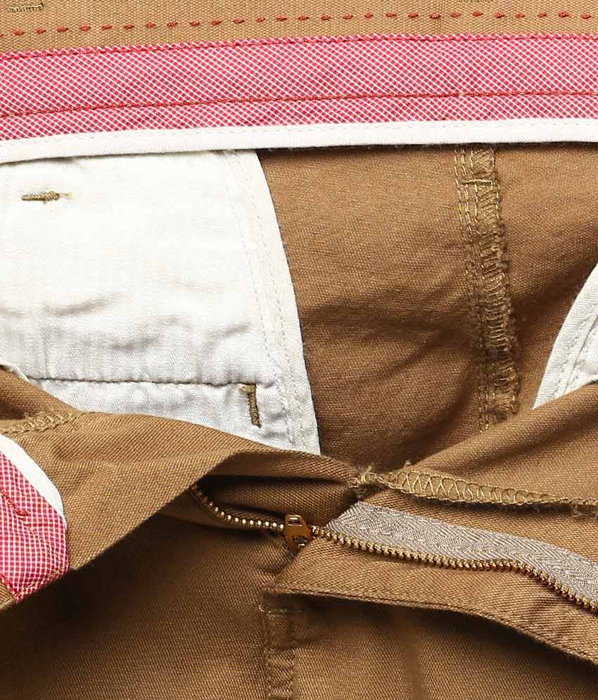 khaki chinos