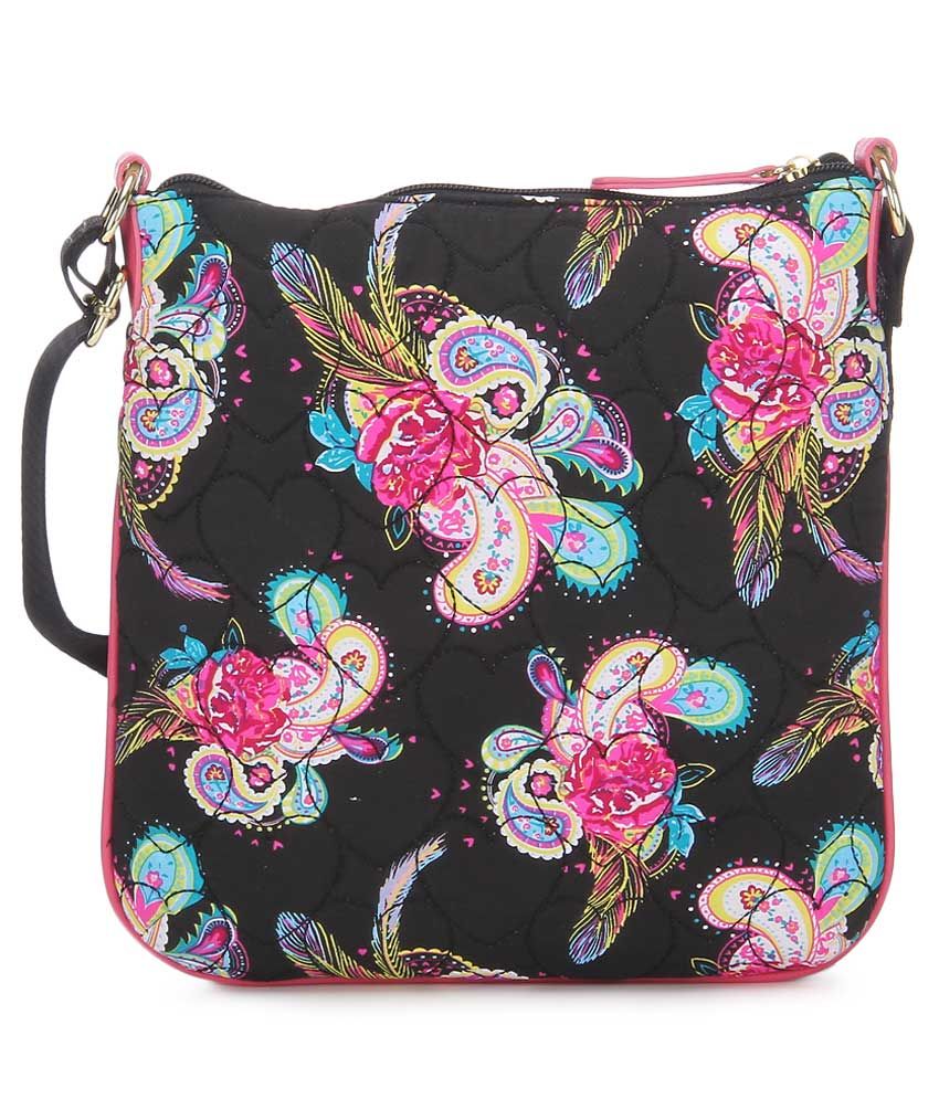 Steve Madden Lbluna Black Sling Bag Buy Steve Madden Lbluna Black Sling Bag Online at Best