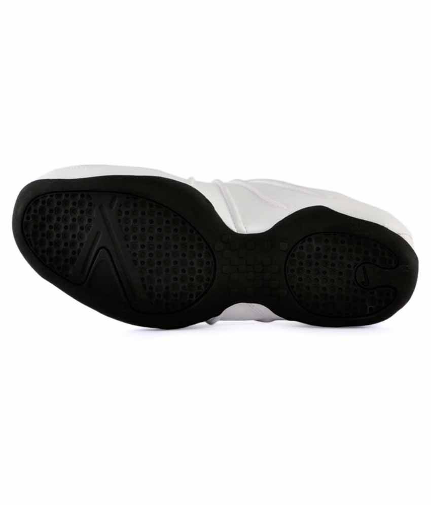 tennis shoes white nike