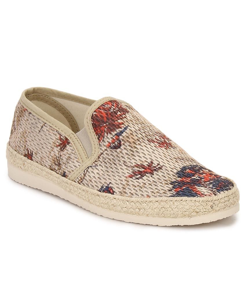steve madden casual shoes