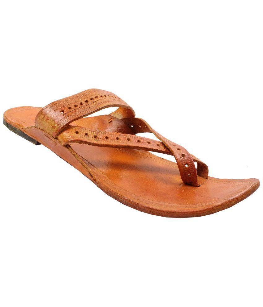 kolhapuri chappals price