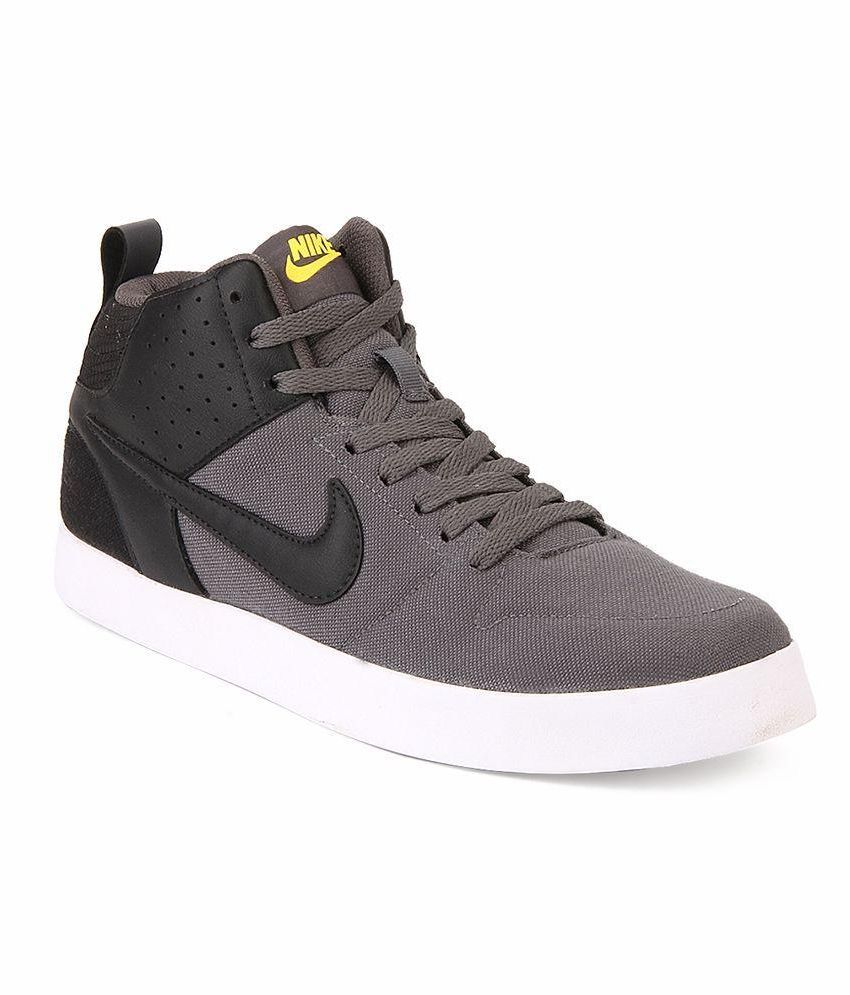 nike grey casual shoes