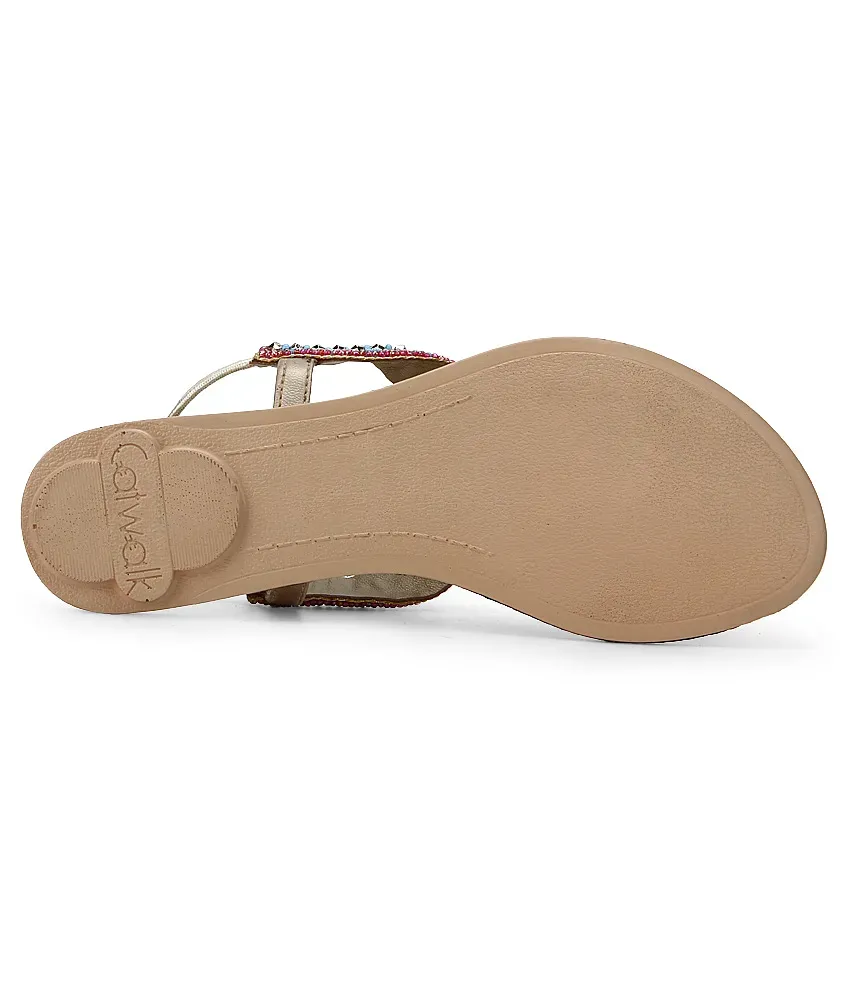 Catwalk on sale flats snapdeal