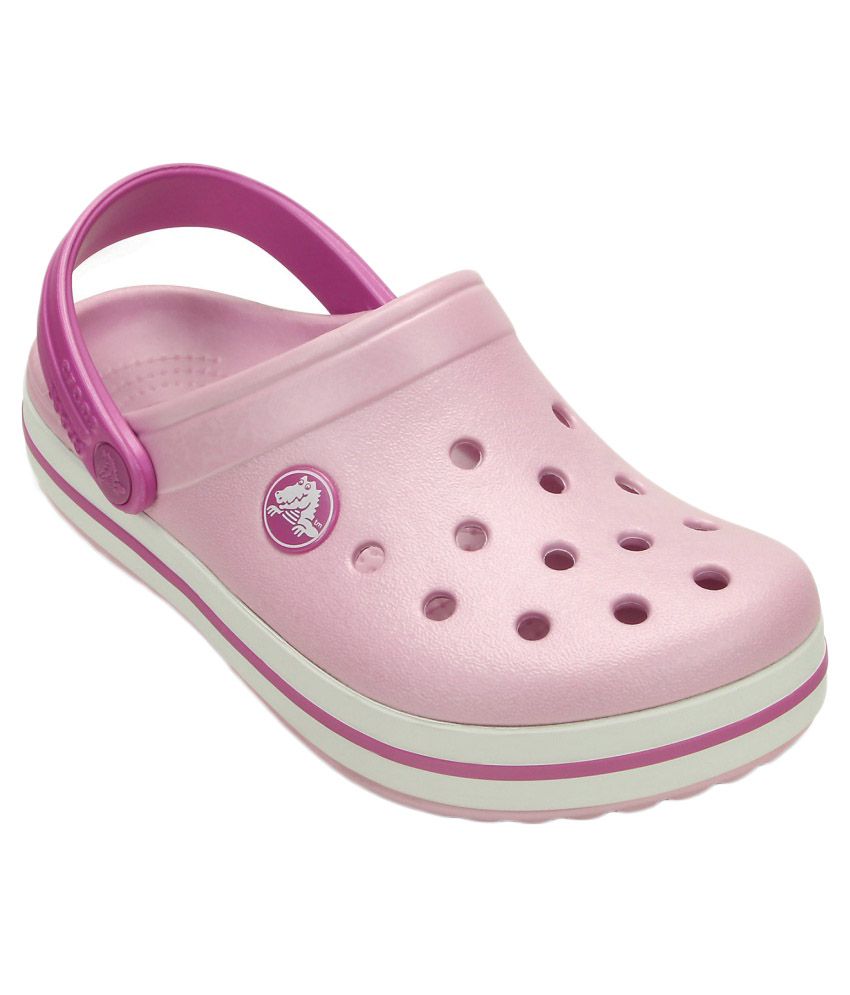 Crocs Roomy Fit Pink Clog Price in India- Buy Crocs Roomy Fit Pink Clog ...