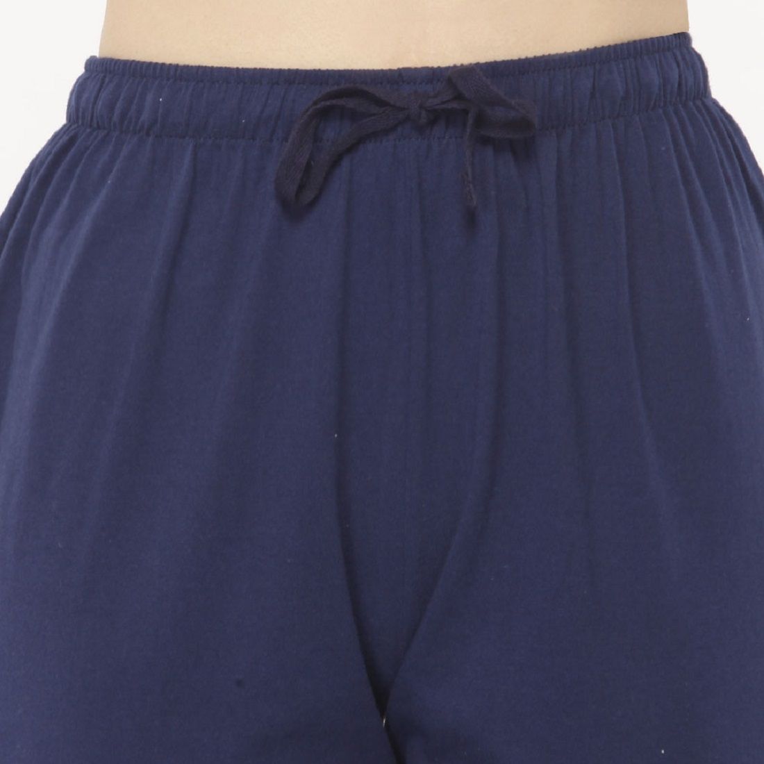 white cotton capris