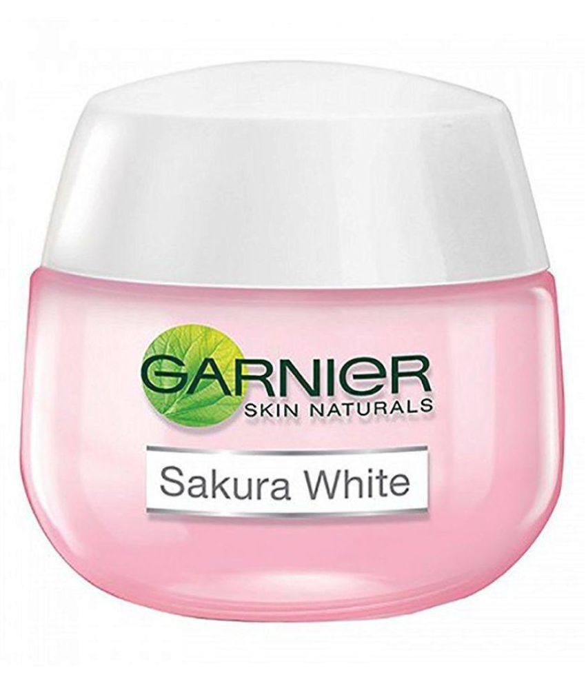 moisturizer sakura white