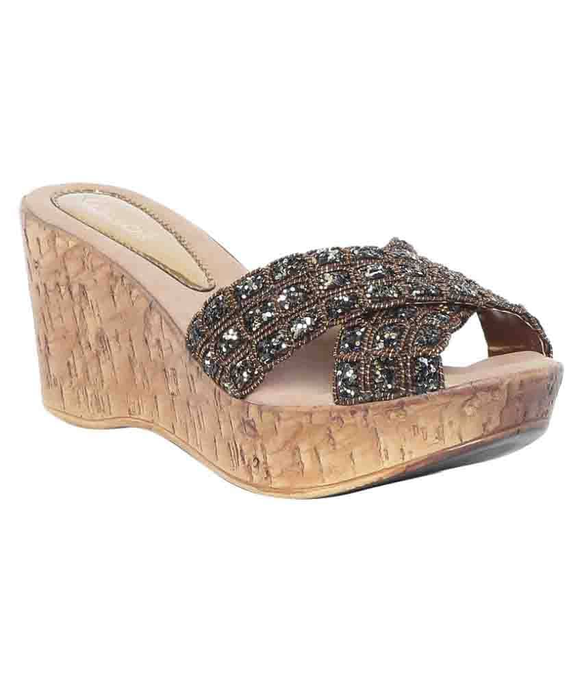 catwalk wedges