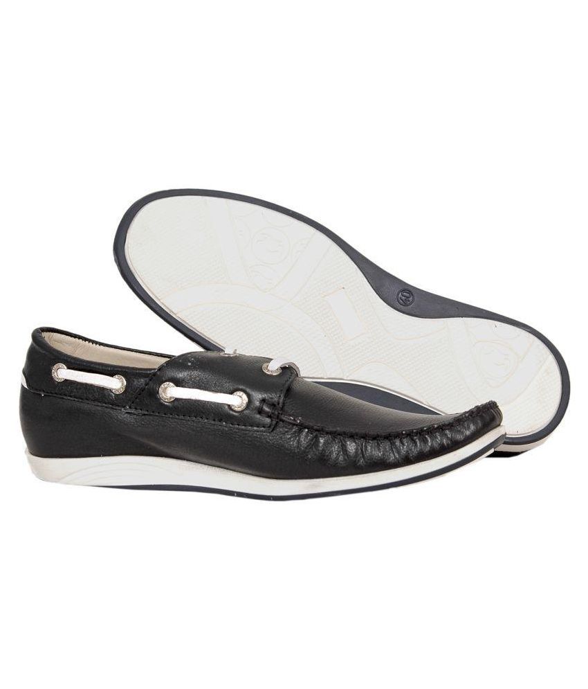 Buy Cythos Boat Black Casual Shoes 
