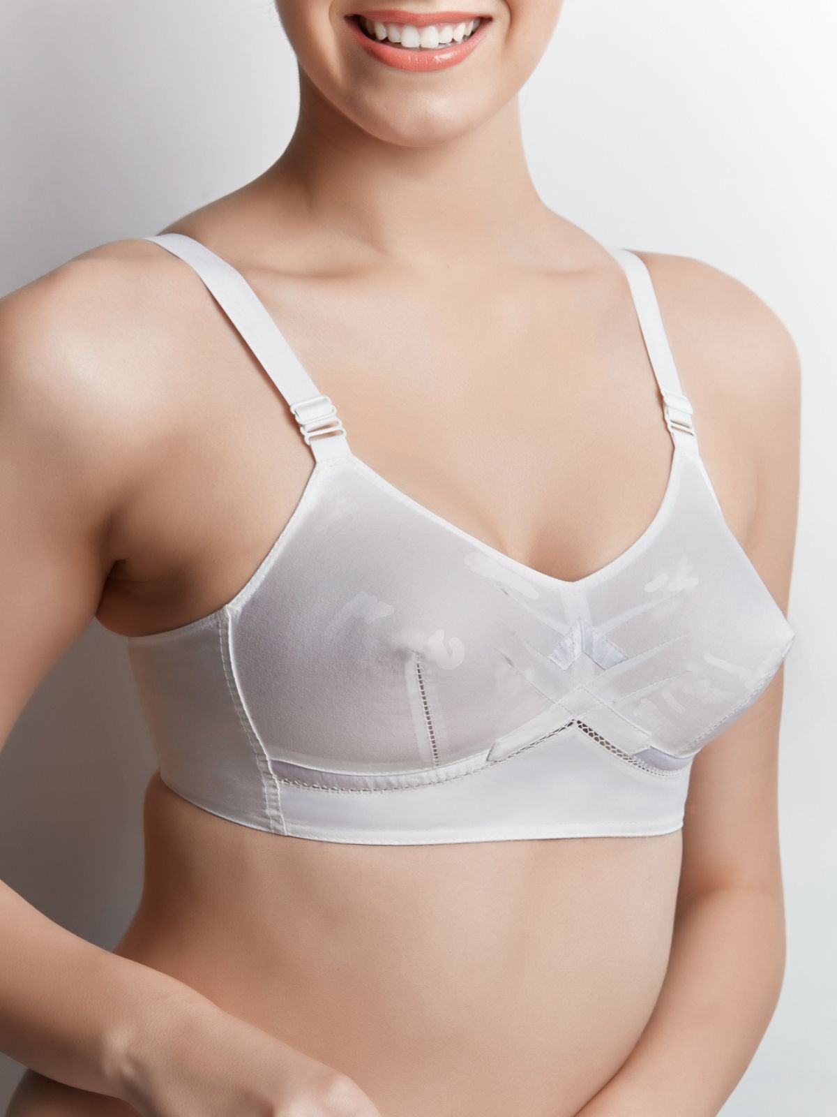 Buy Libertina White Cotton Vintage Bra Online at Best Prices in India