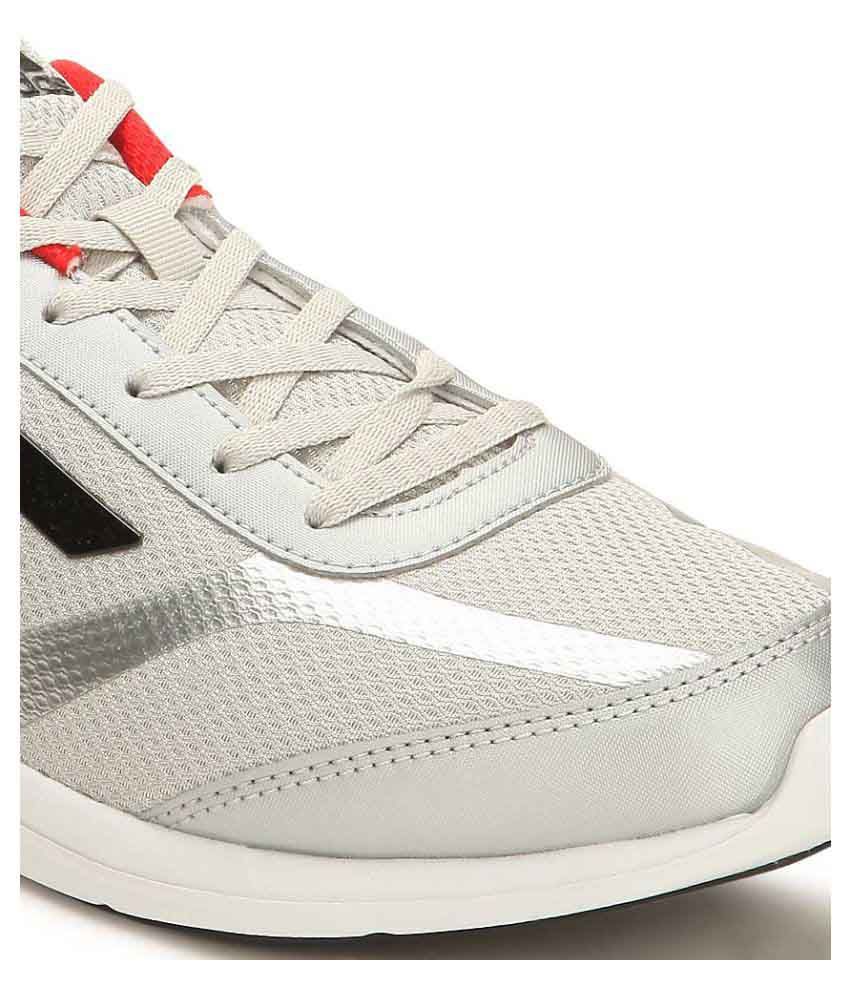 adiray m running shoes