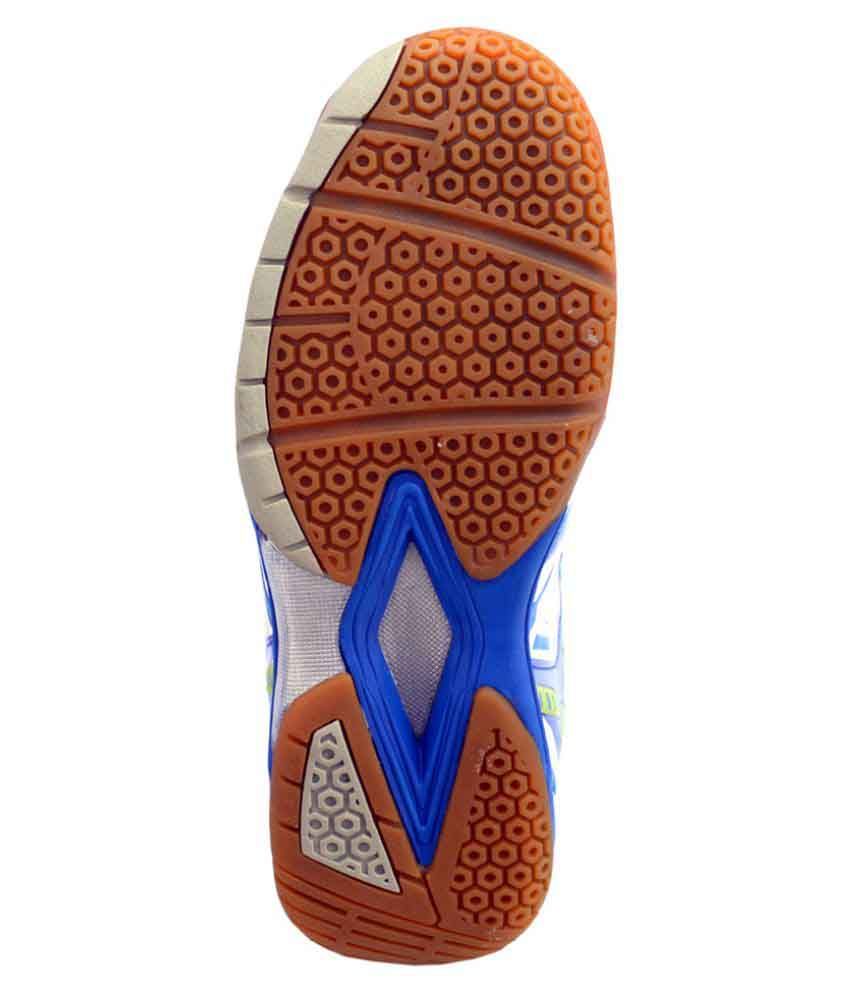 best shoes for indoor badminton
