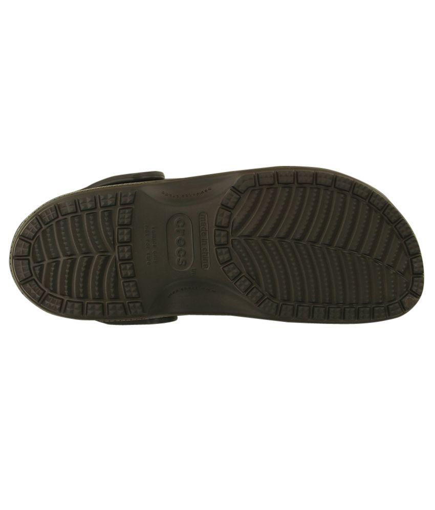 Crocs 200445-206 Brown Sandals Price in India- Buy Crocs 200445-206 ...