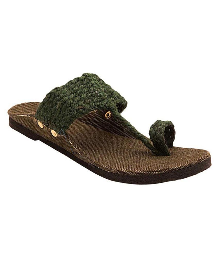 green kolhapuri chappal