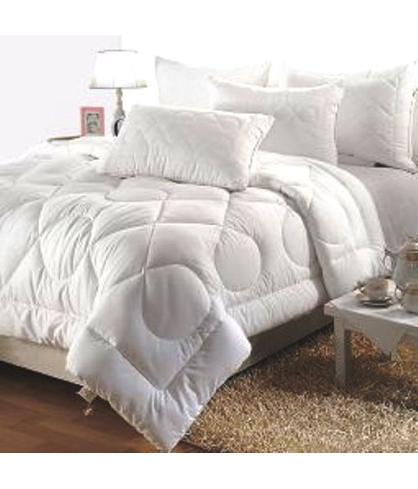     			India Furnish Double Poly Cotton Plain White Comforter Coordinated