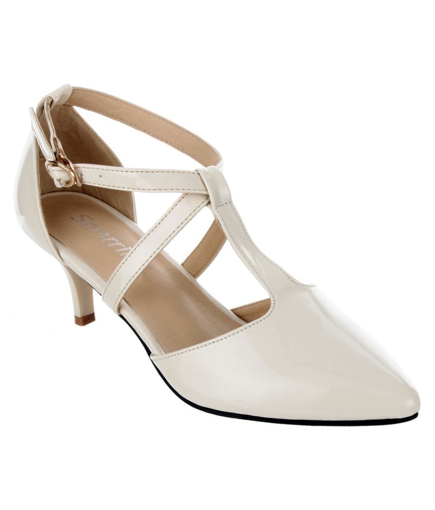 Sherrif Shoes Beige Kitten Heels Price in India- Buy Sherrif Shoes