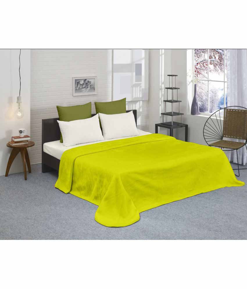 Raymond Single Polyester Plain Blanket Buy Raymond Single Polyester