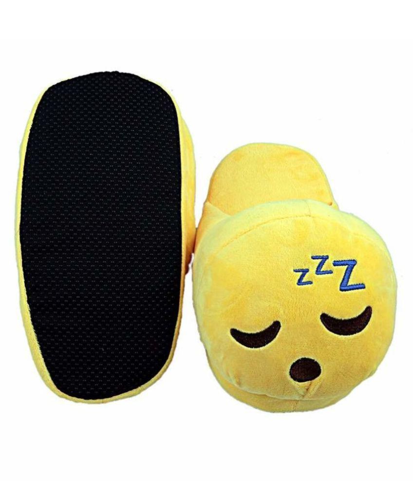 nike squeeze me slippers price