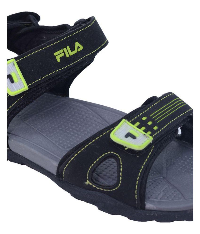 fila floaters myntra