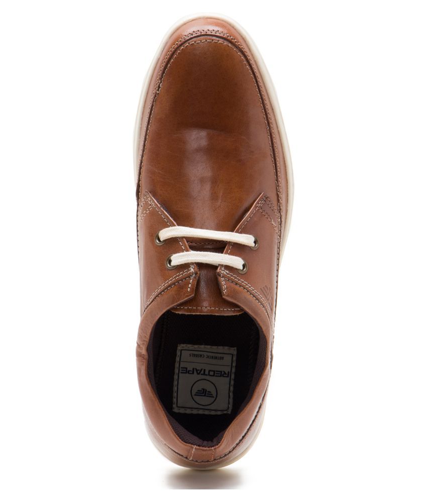 red tape men tan sneakers