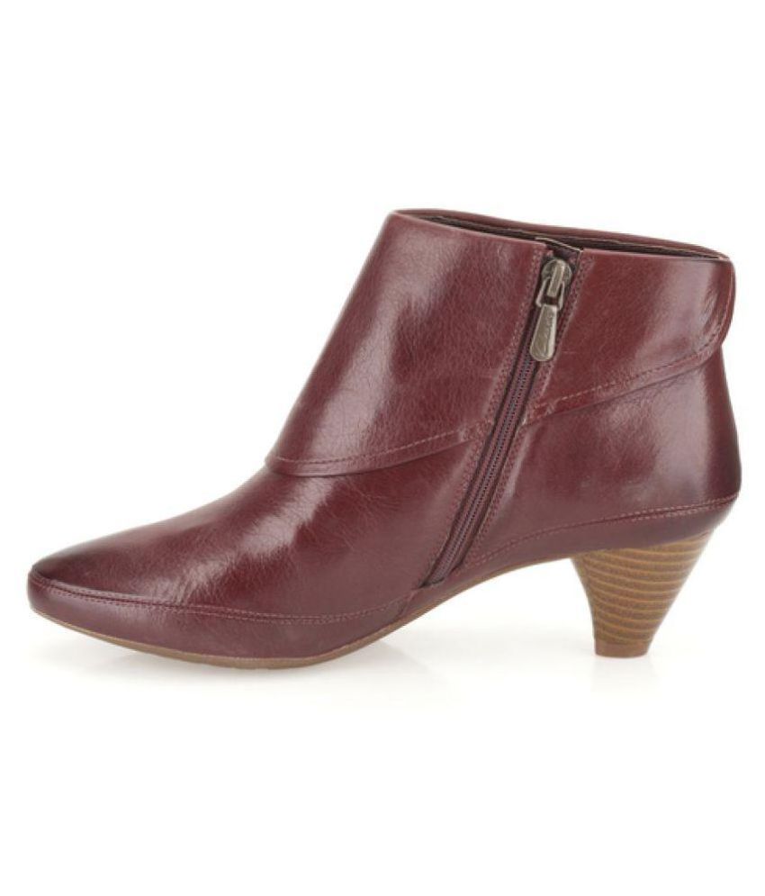 clarks brown ankle boots ladies