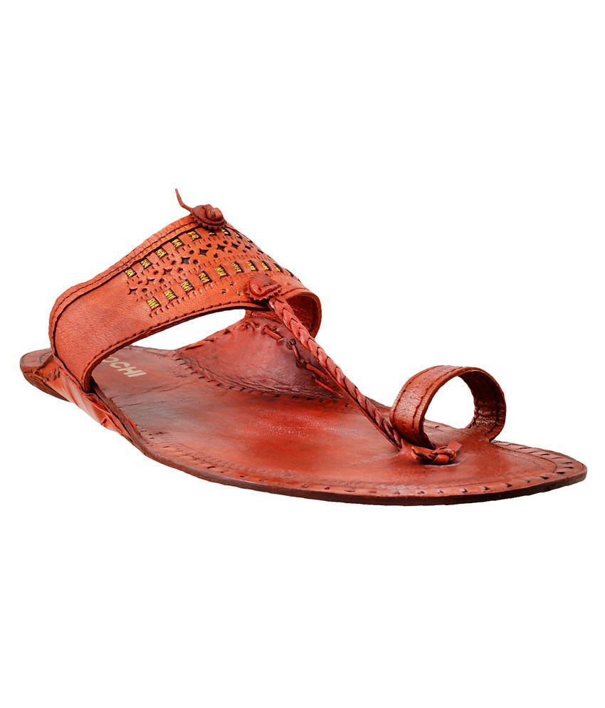mochi chappals for men's